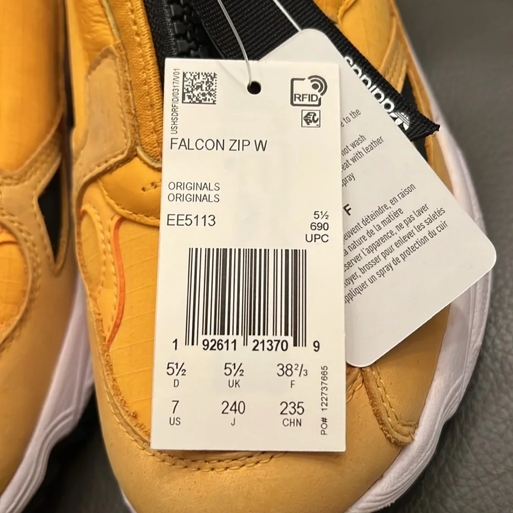 Adidas - Picture 5 of 5